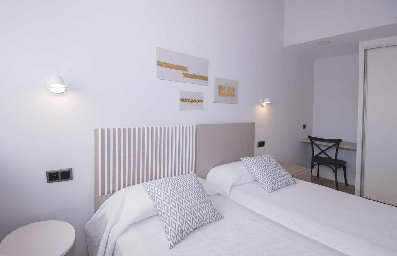 Adosadoduplex Marea Baja 3 Zona Playa Ideal Familias Parejas Y Amigos Llanes Kültér fotó